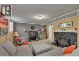 1005 West Bench Drive, Penticton, BC V2A8Y4 Photo 41