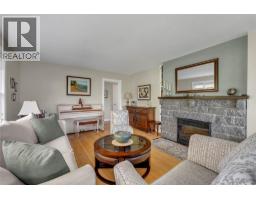 1005 West Bench Drive, Penticton, BC V2A8Y4 Photo 27