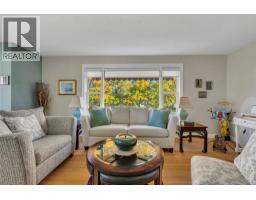 1005 West Bench Drive, Penticton, BC V2A8Y4 Photo 31