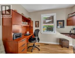 1005 West Bench Drive, Penticton, BC V2A8Y4 Photo 38