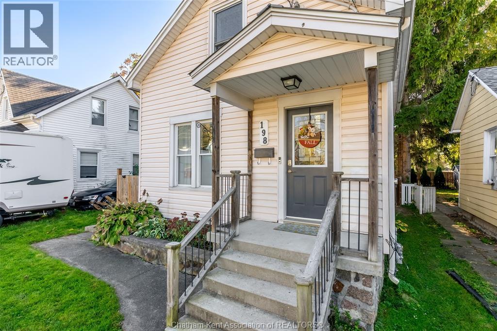 198 Raleigh STREET, Chatham