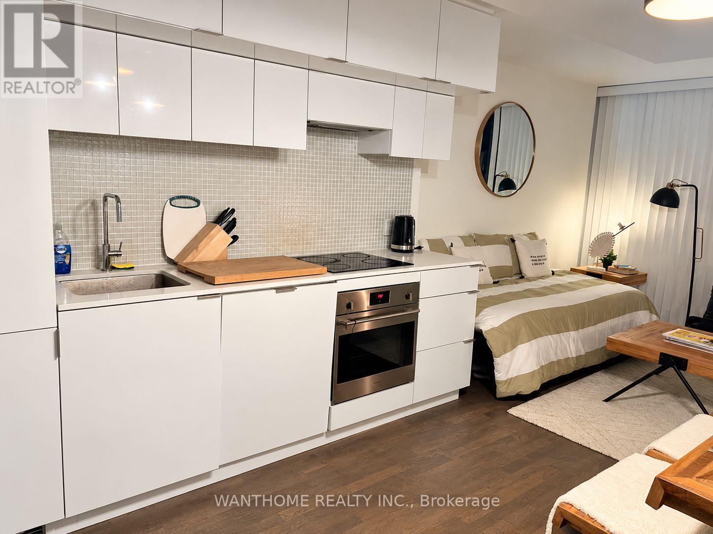 1710 - 185 ROEHAMPTON AVENUE S, Toronto (Mount Pleasant West) — photo 4