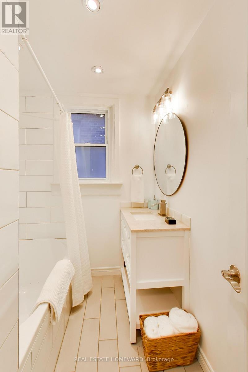 163 Glenmount Park Road, Toronto, ON photo 23