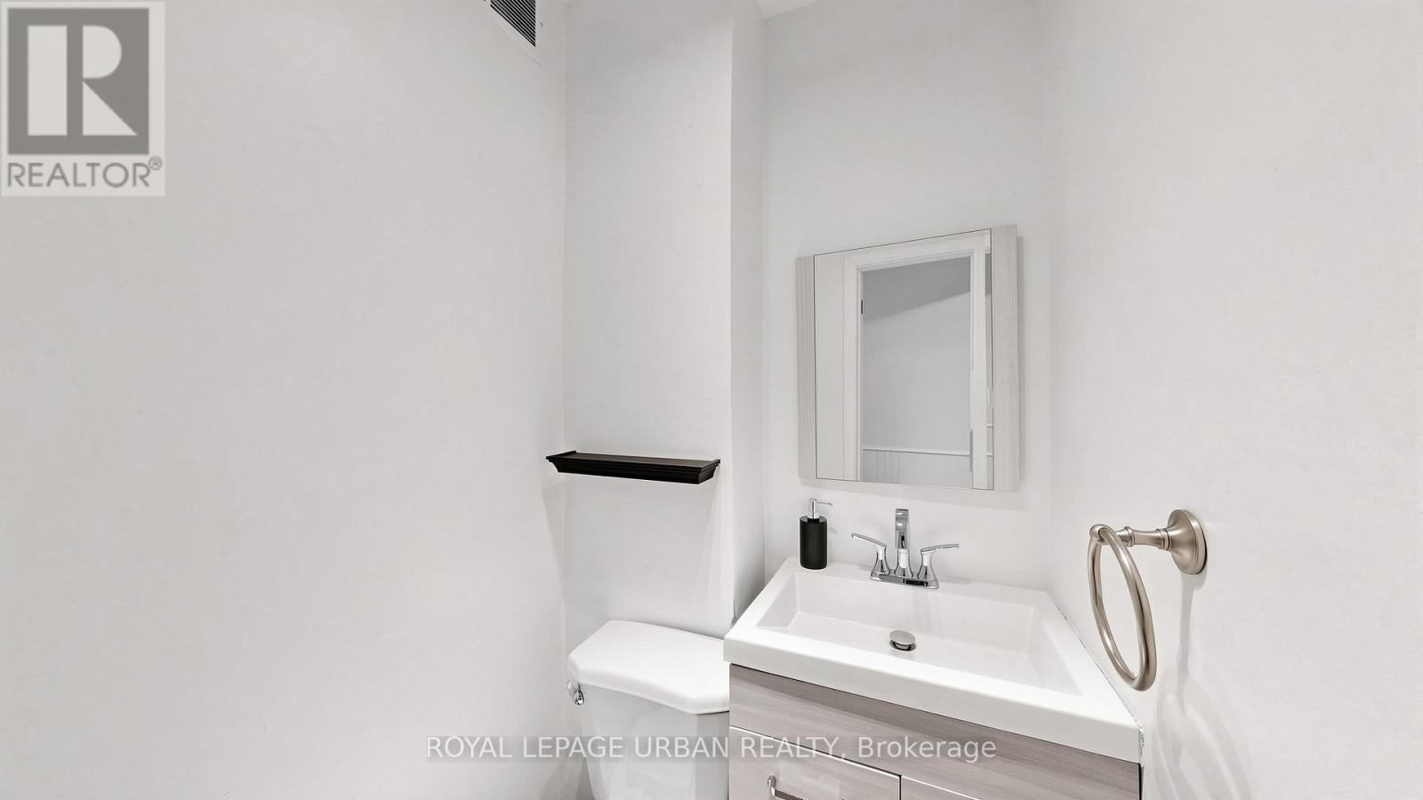 411 FLEETWOOD DRIVE, Oshawa (Eastdale) — photo 11