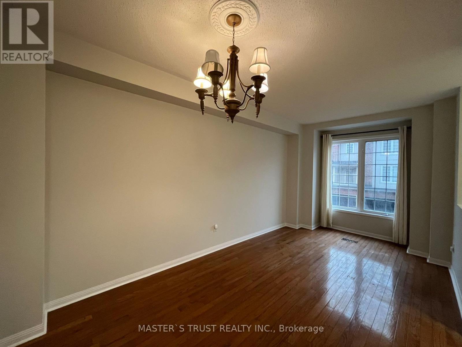 40 - 100 ELGIN MILLS ROAD W, Richmond Hill (Westbrook) — photo 5