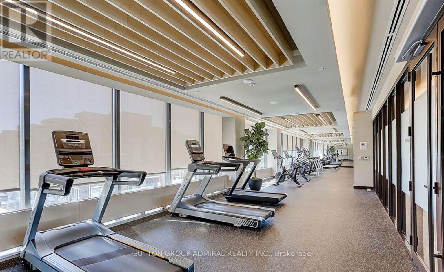 2010 - 38 HONEYCRISP CRESCENT, Vaughan (Vaughan Corporate Centre) — photo 11