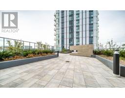 2010 - 38 Honeycrisp Crescent, Vaughan, ON L4K0M8 Photo 17