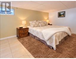 120 Brownville Avenue, Toronto, ON M6N4L4 Photo 12