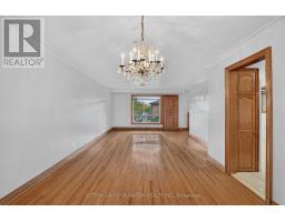 3697 Broomhill Crescent, Mississauga, ON L4Y3N5 Photo 13