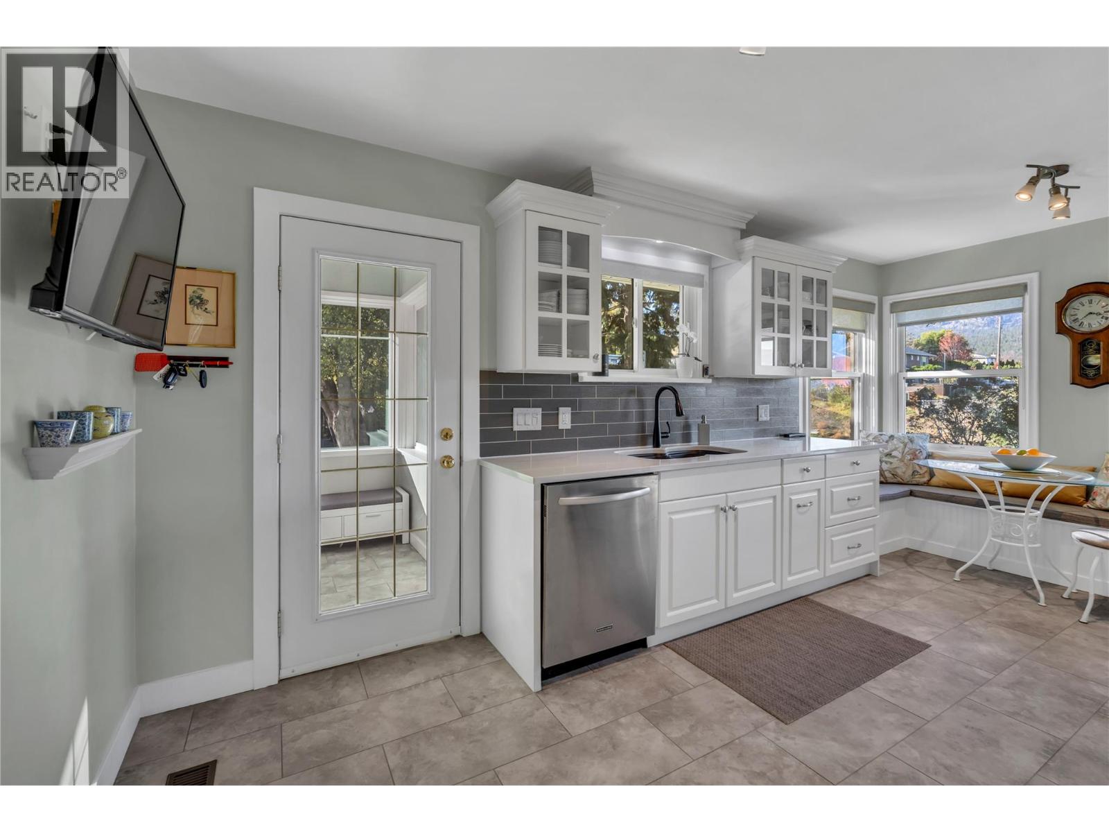 1005 West Bench Drive, Penticton