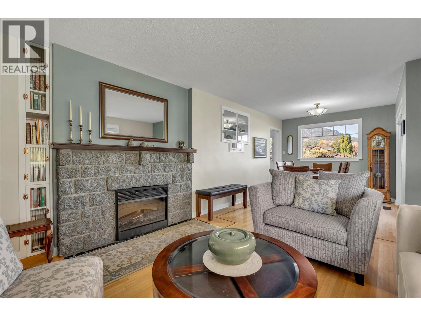 1005 West Bench Drive, Penticton