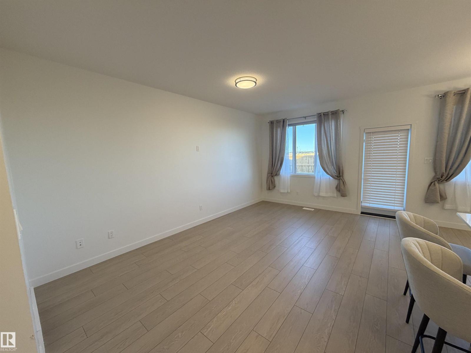 20936 16 AV NW, Edmonton