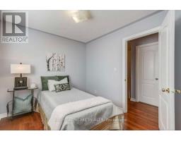 693 Macbeth Heights, Mississauga, ON L5W1E6 Photo 14