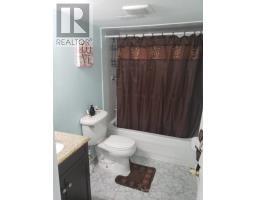 693 Macbeth Heights, Mississauga, ON L5W1E6 Photo 28