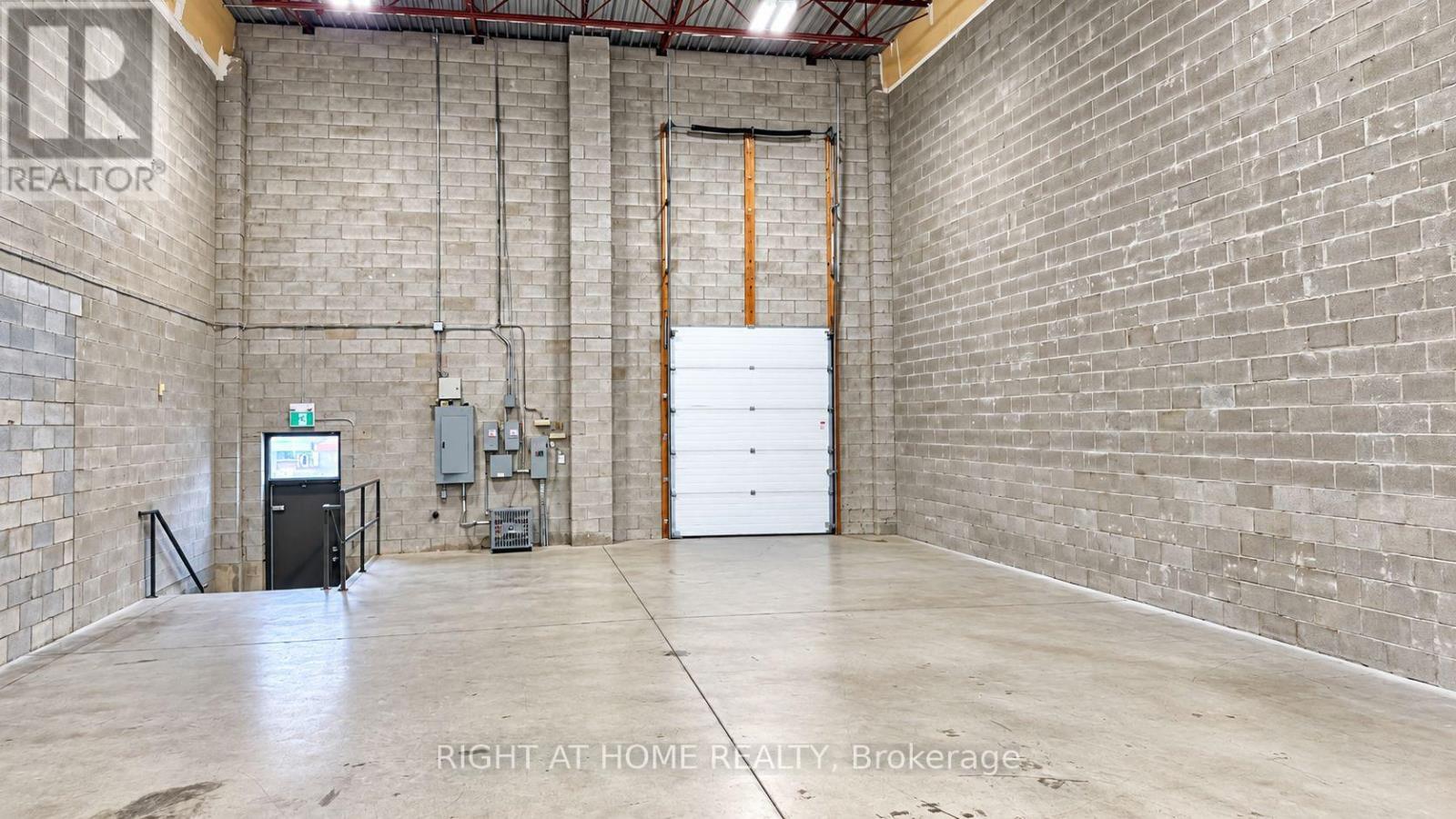 10 - 4090 RIDGEWAY DRIVE, Mississauga (Western Business Park) — photo 3