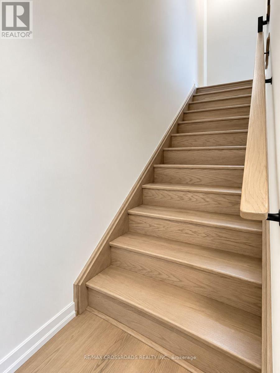 106 MATAWIN LANE, Richmond Hill (Headford Business Park) — photo 11