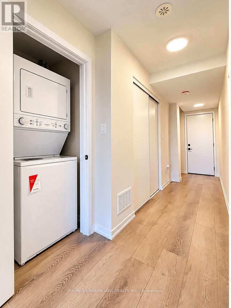 106 MATAWIN LANE, Richmond Hill (Headford Business Park) — photo 4
