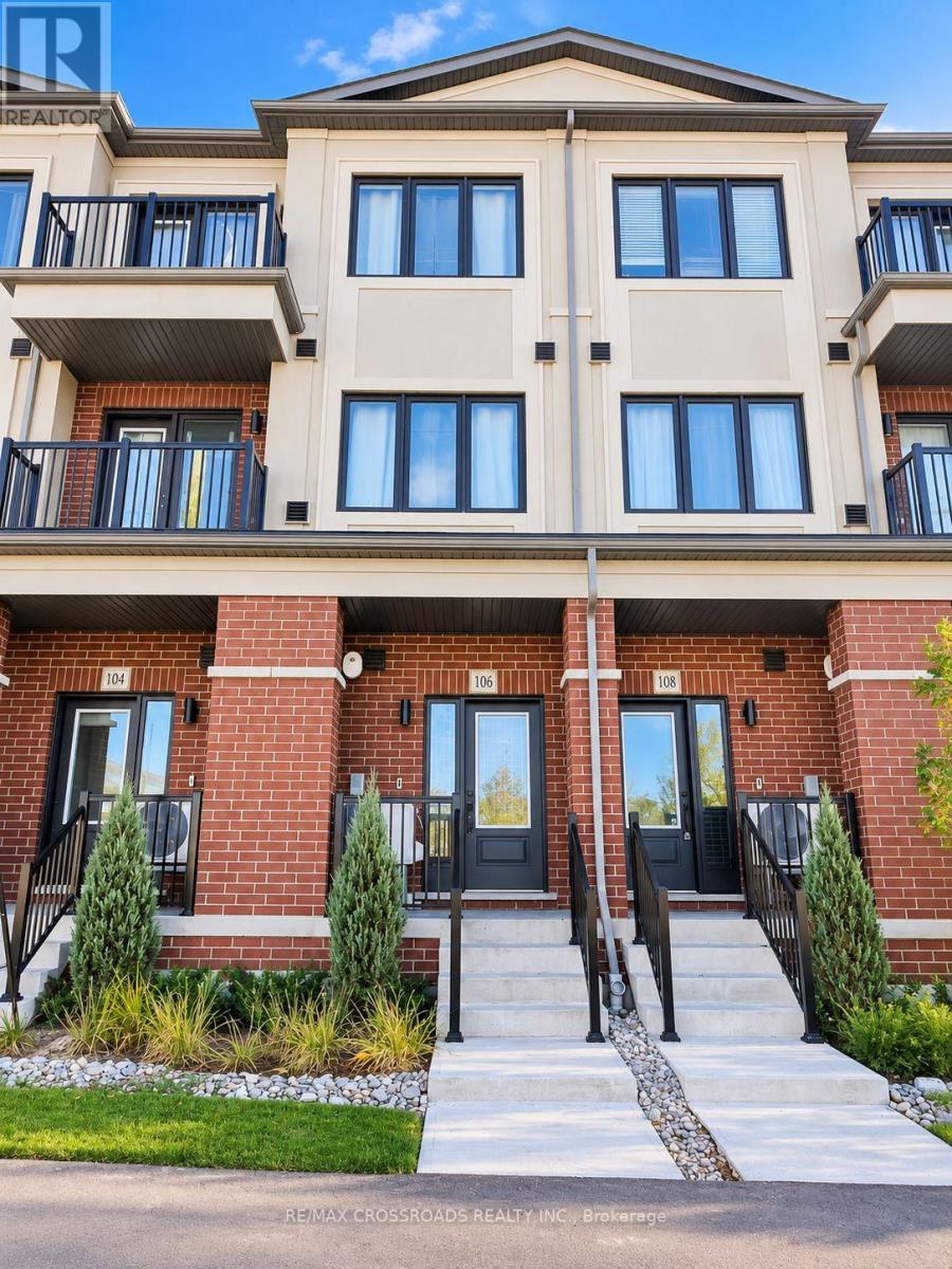 106 MATAWIN LANE, Richmond Hill (Headford Business Park) — photo 2