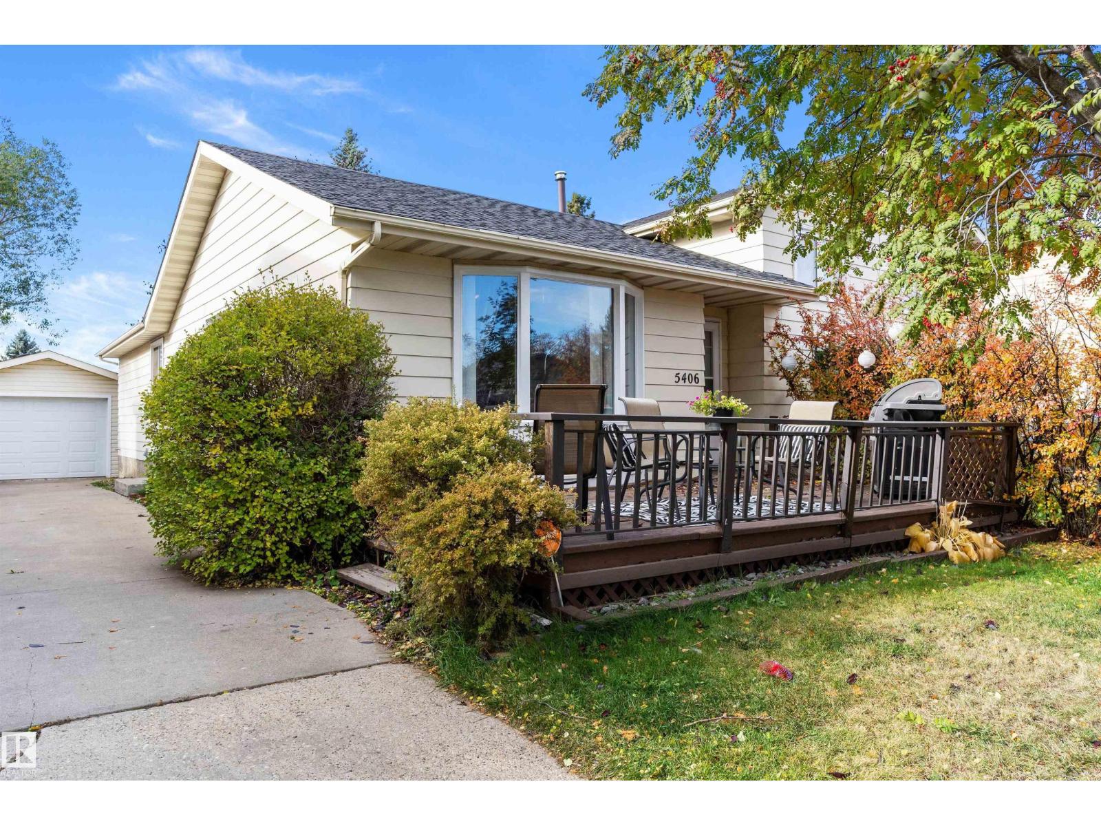 5406 55 ST, photo 2 of 38