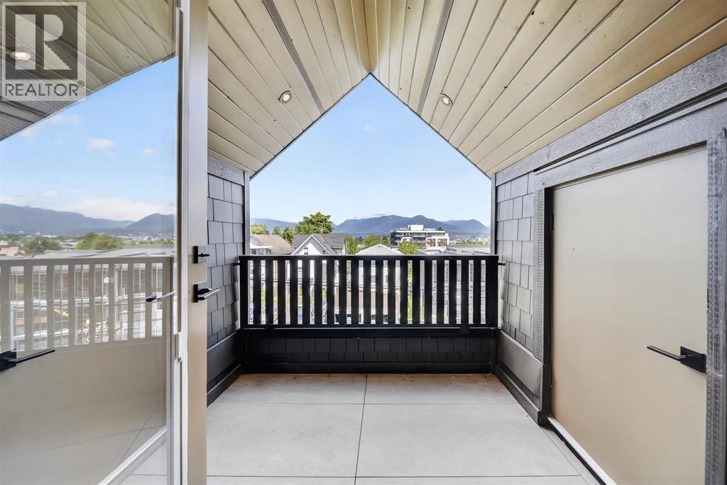 2 847 E 10th Avenue, Vancouver — photo 15