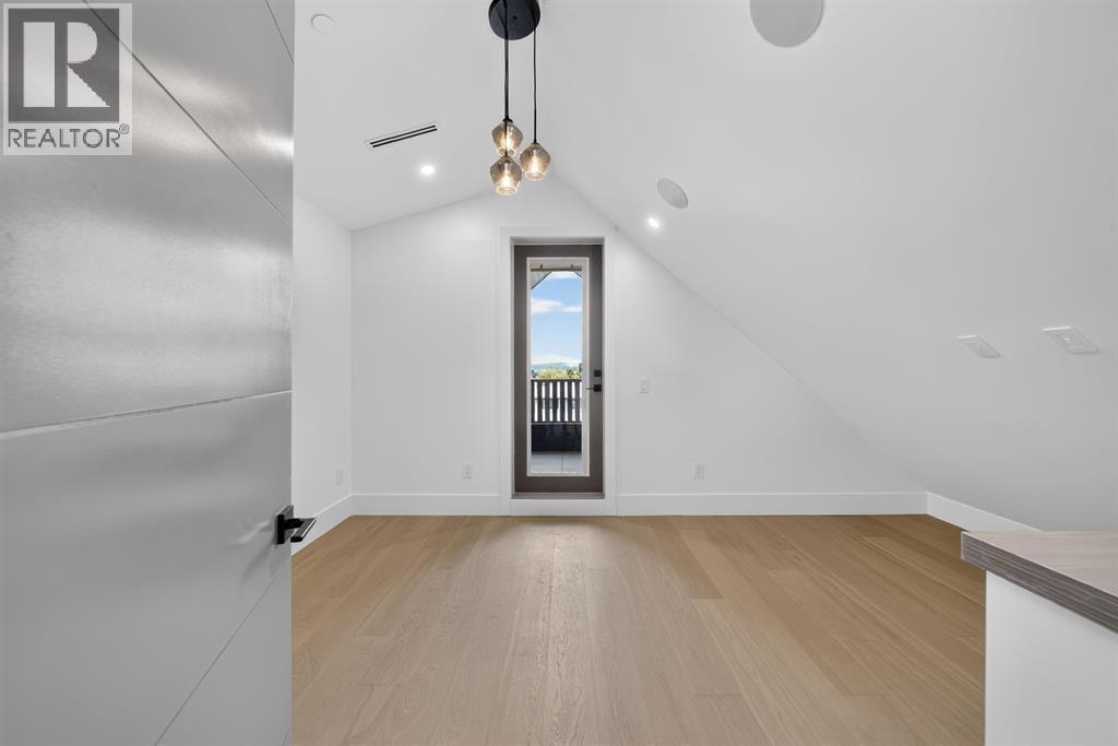 2 847 E 10th Avenue, Vancouver — photo 14