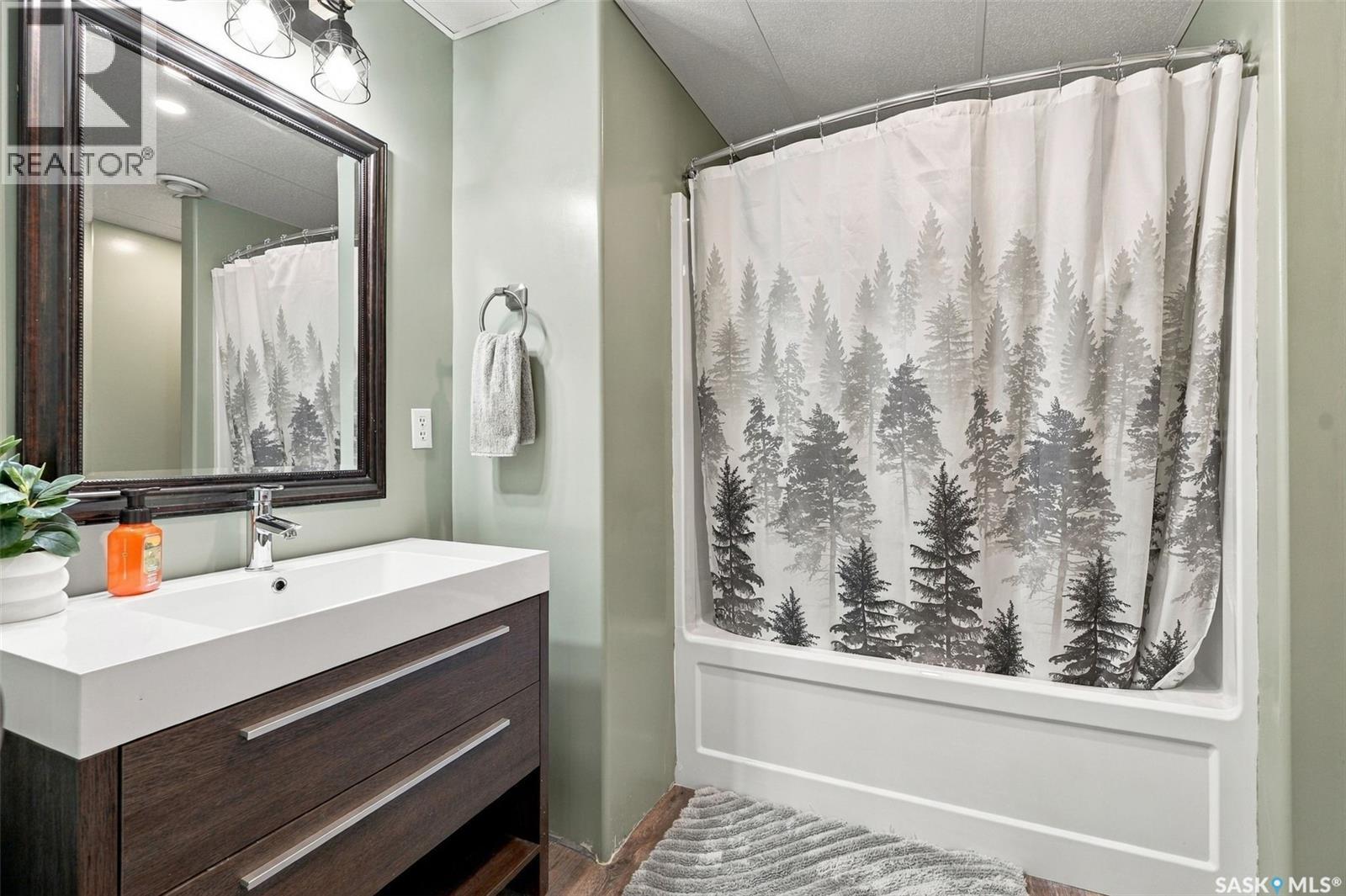 224 Carriage DRIVE, Rudy Rm No. 284 — photo 30