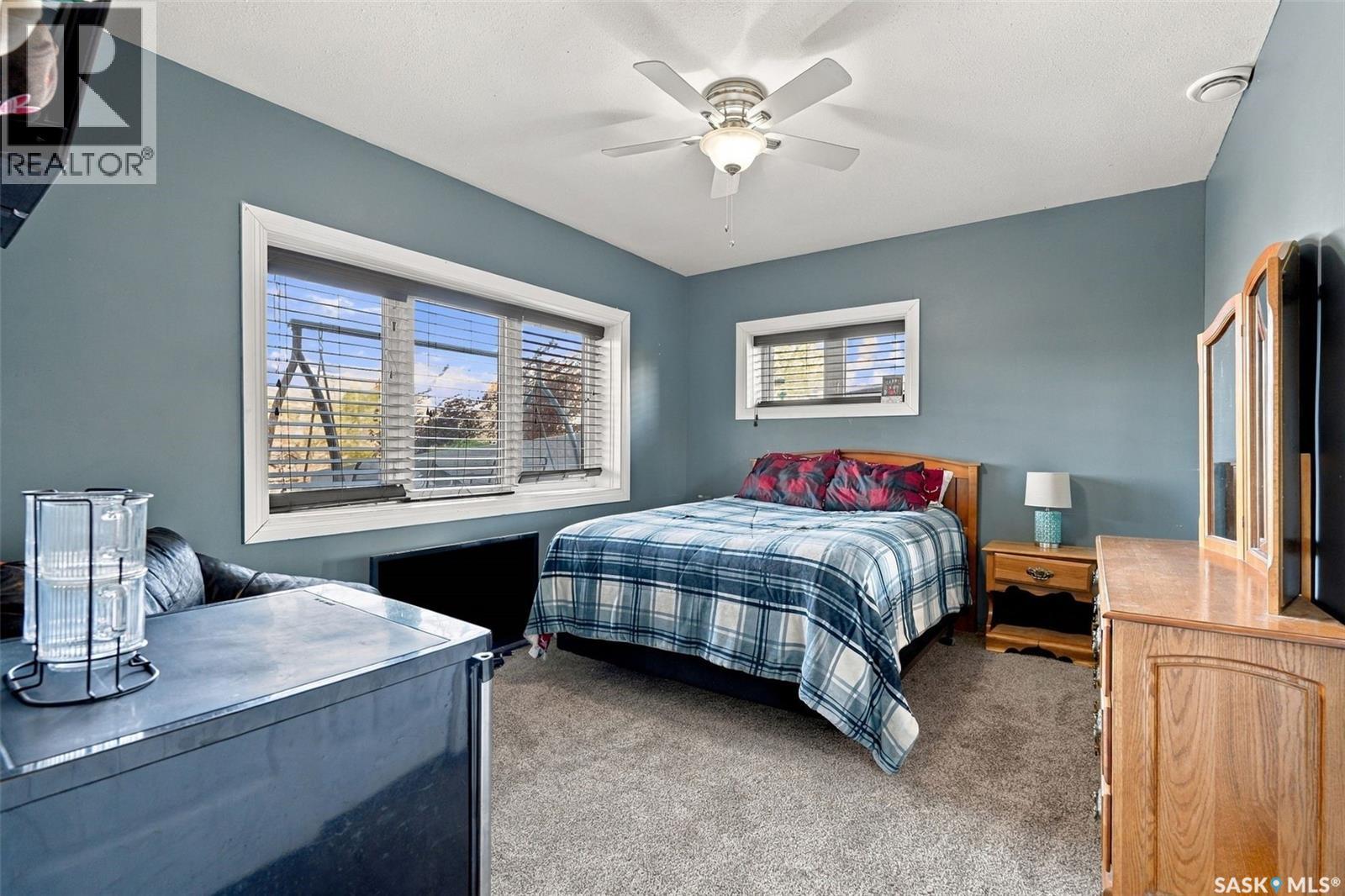 224 Carriage DRIVE, Rudy Rm No. 284 — photo 36