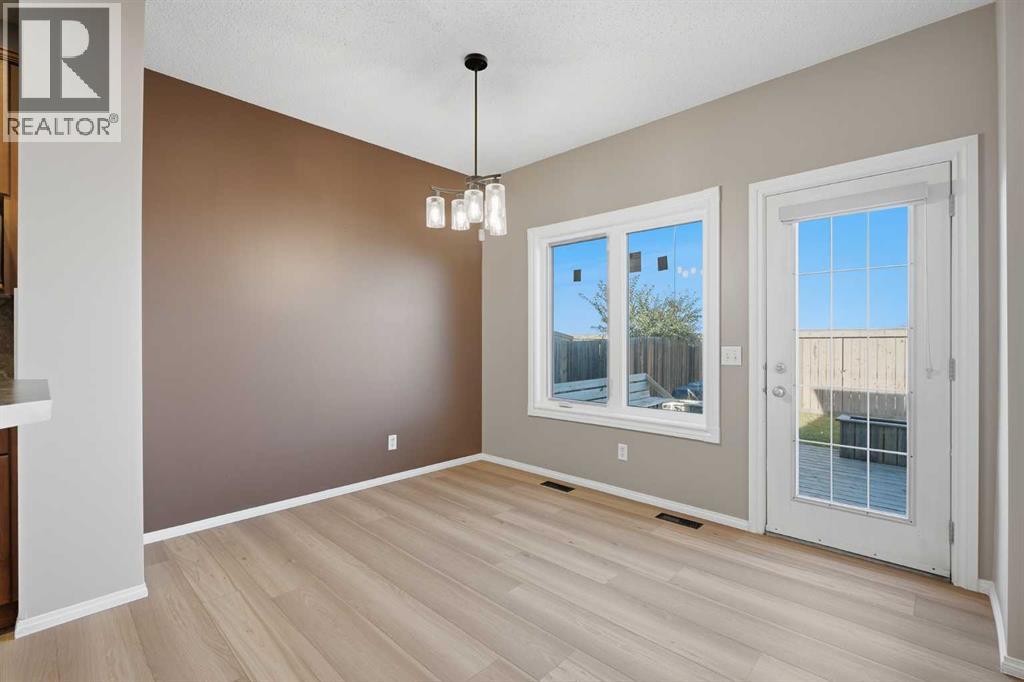 249 Saddlecrest Way NE, Calgary — photo 6
