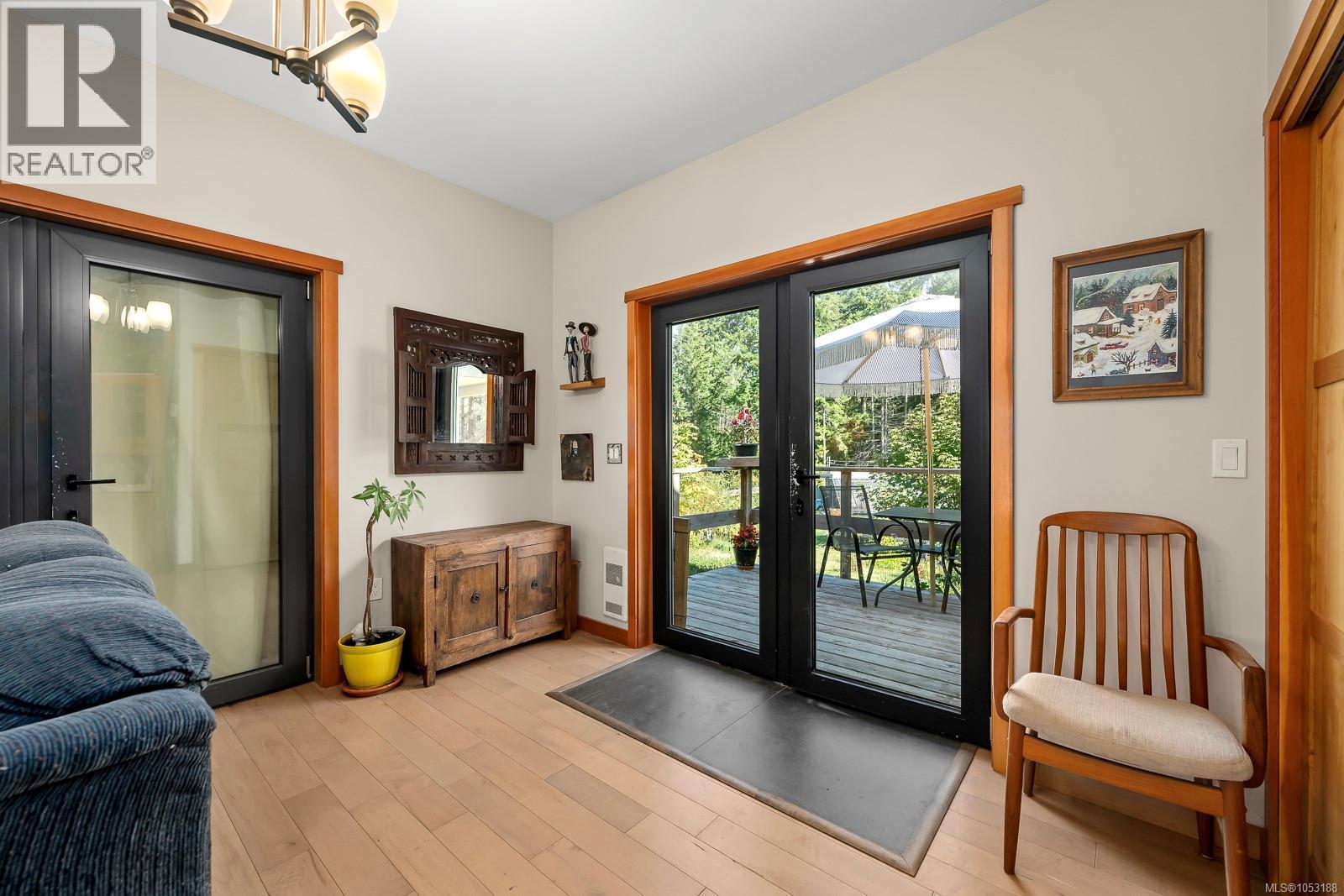 10225 Greenhill Rd, Denman Island