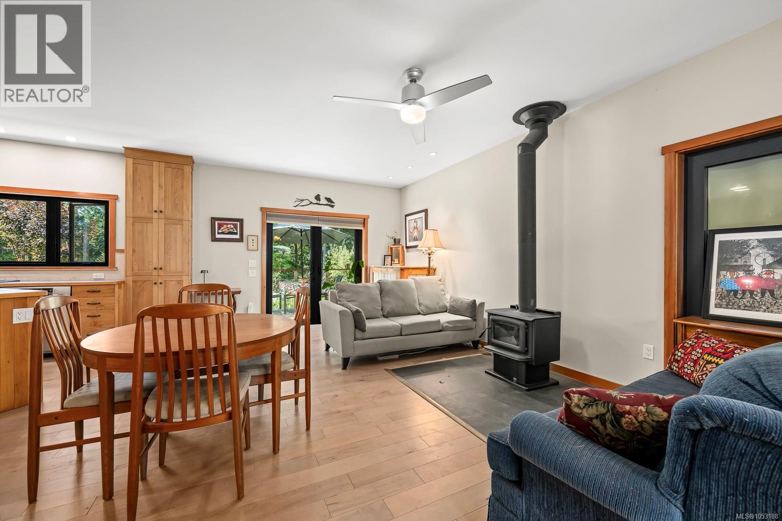 10225 Greenhill Rd, Denman Island