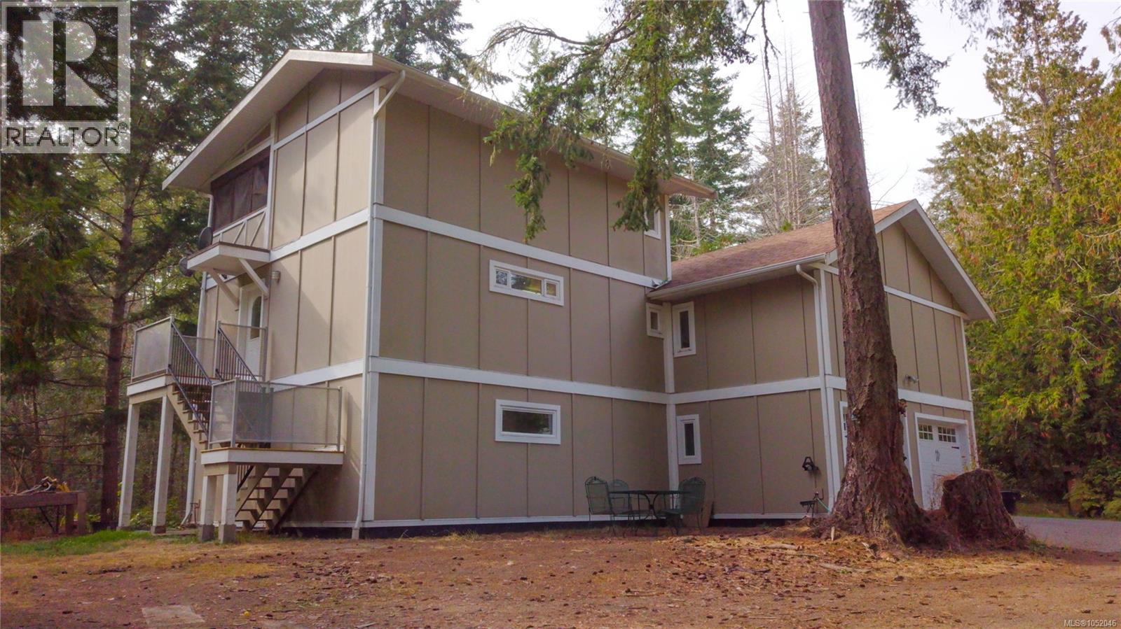 9891 Spalding Road, Pender Island
