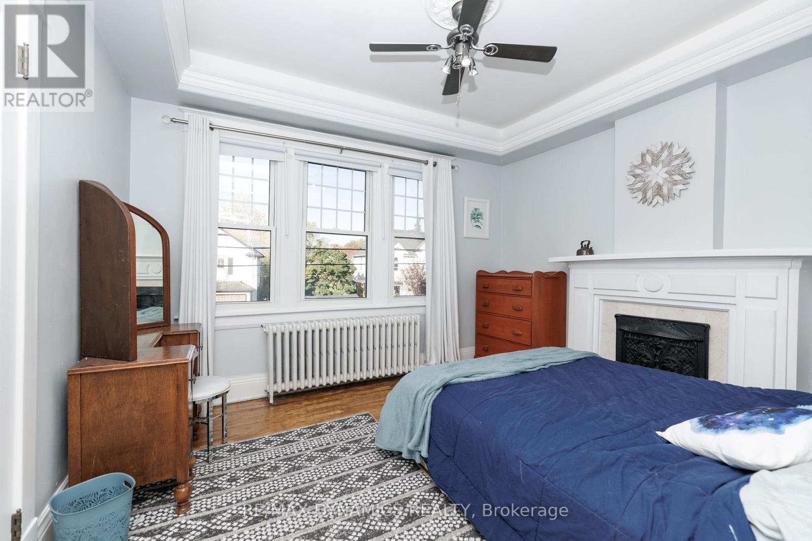 172 NIAGARA STREET - 29