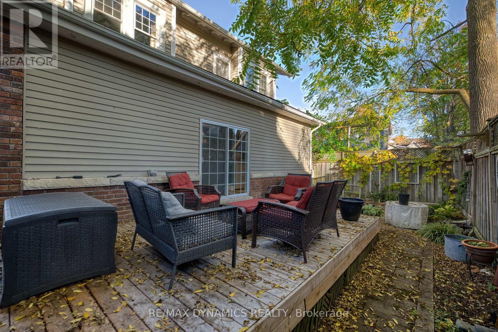 172 NIAGARA STREET - 5