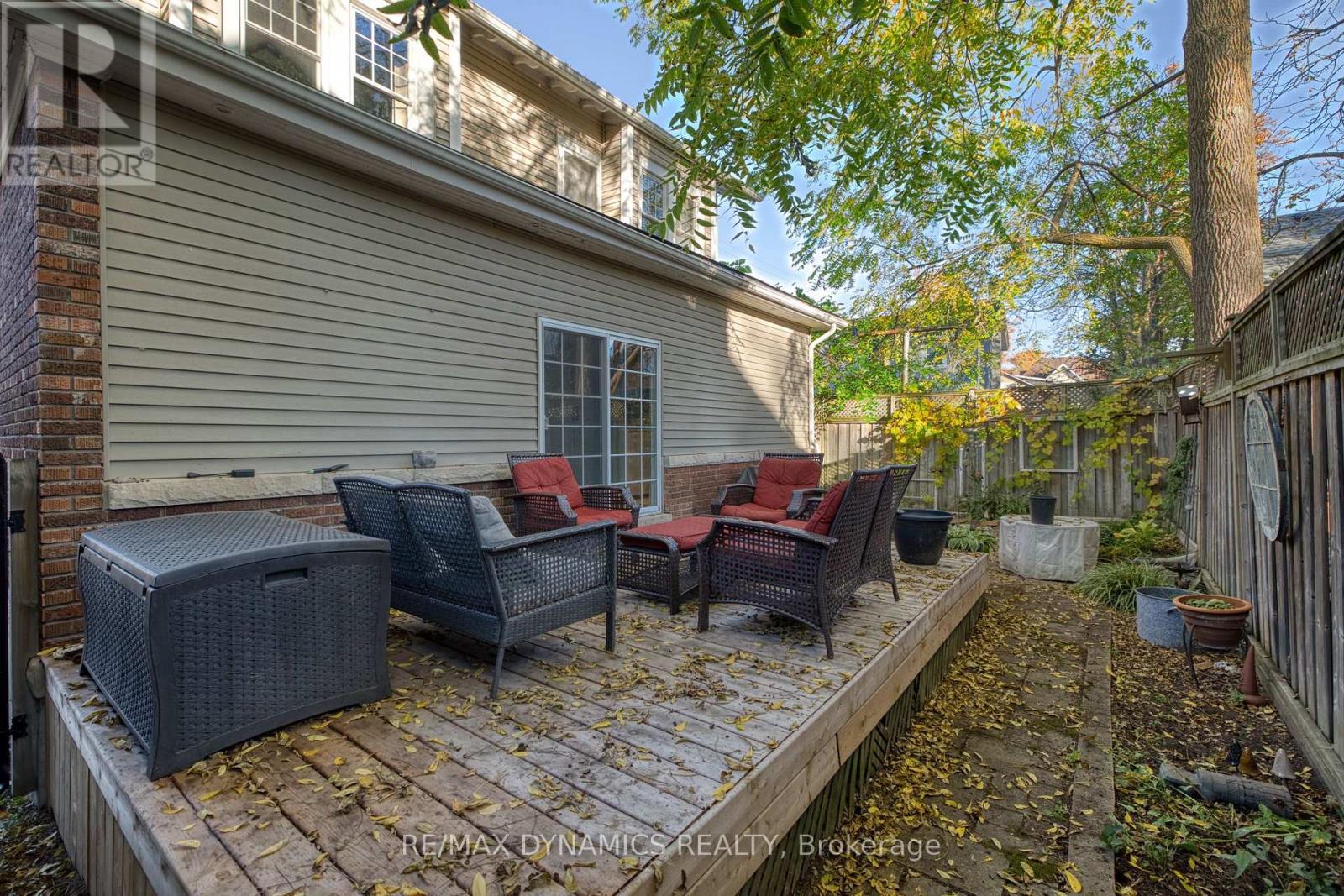 172 NIAGARA STREET - 8