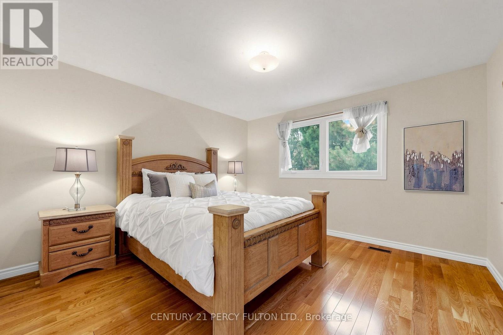 24 Tullamore Drive, Toronto, ON photo 21