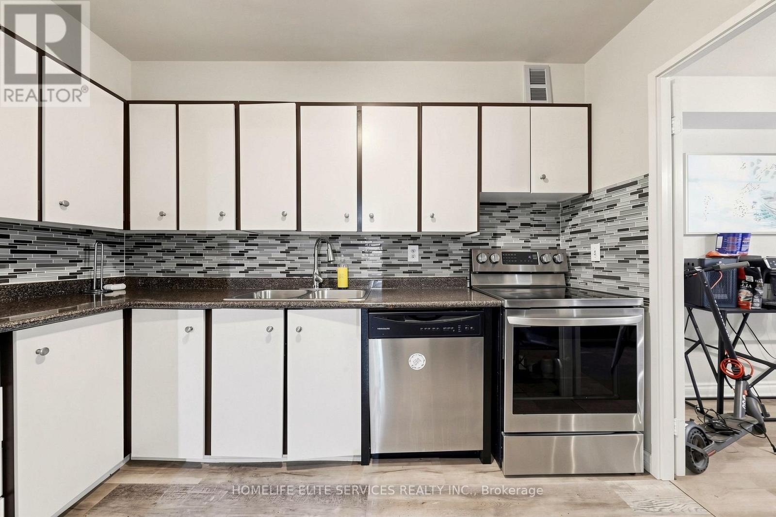310- 120 Dundalk Drive, Toronto, ON photo 17