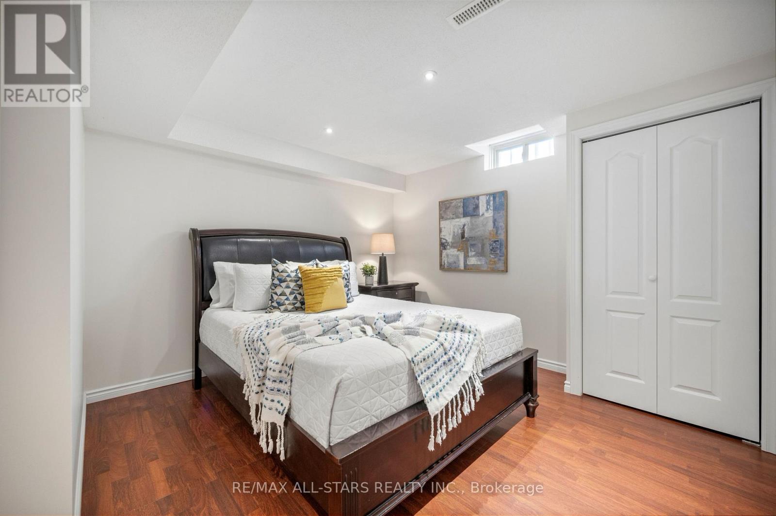 23 Charrington Crescent, Markham, ON photo 44