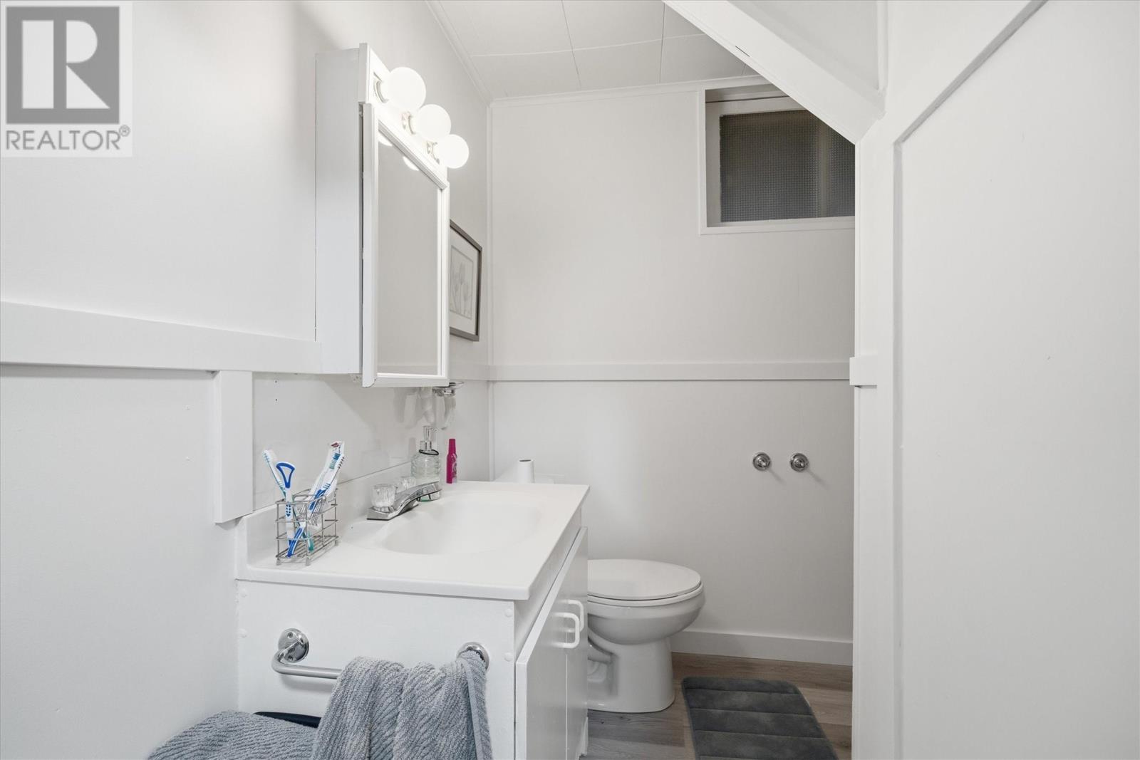 348 Dogberry Hill Road - 22