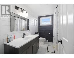 348 Dogberry Hill Road thumbnail 12