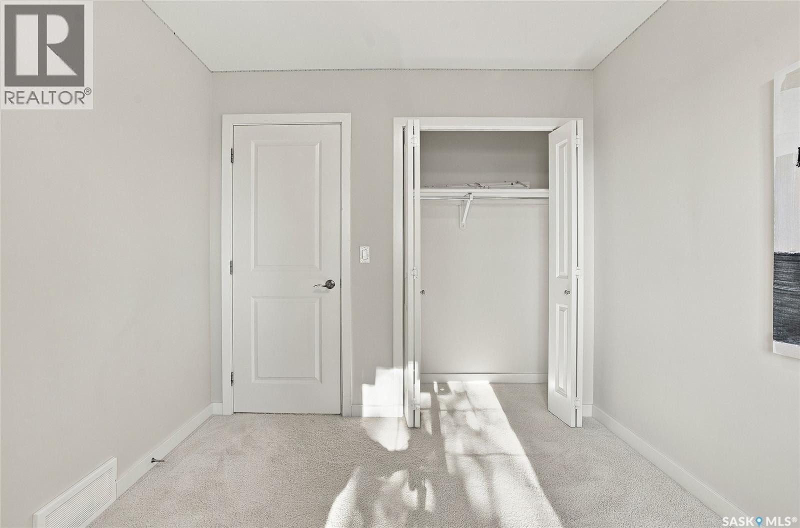 302 410 Hunter ROAD, Saskatoon — photo 32