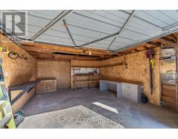 Bedroom 2 - 20 Kirk Street, St  Catharines, ON L2S1B7 Photo 6