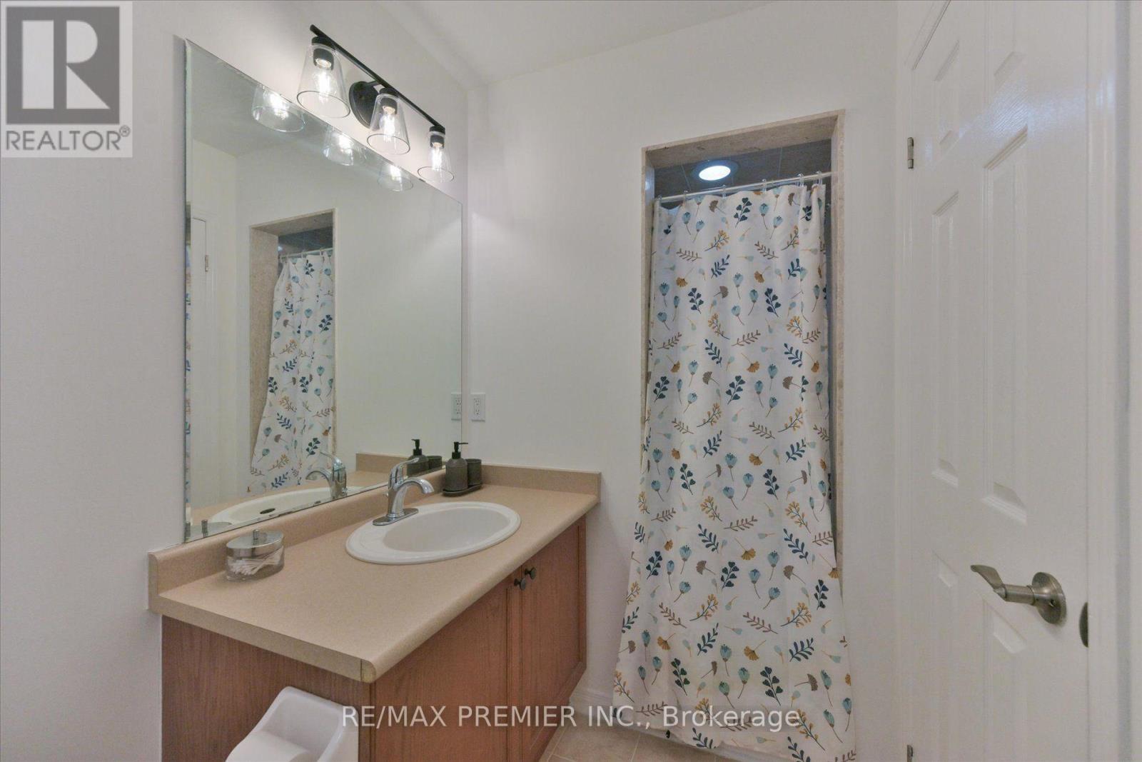 22 Lucerne Drive, Vaughan, ON photo 28