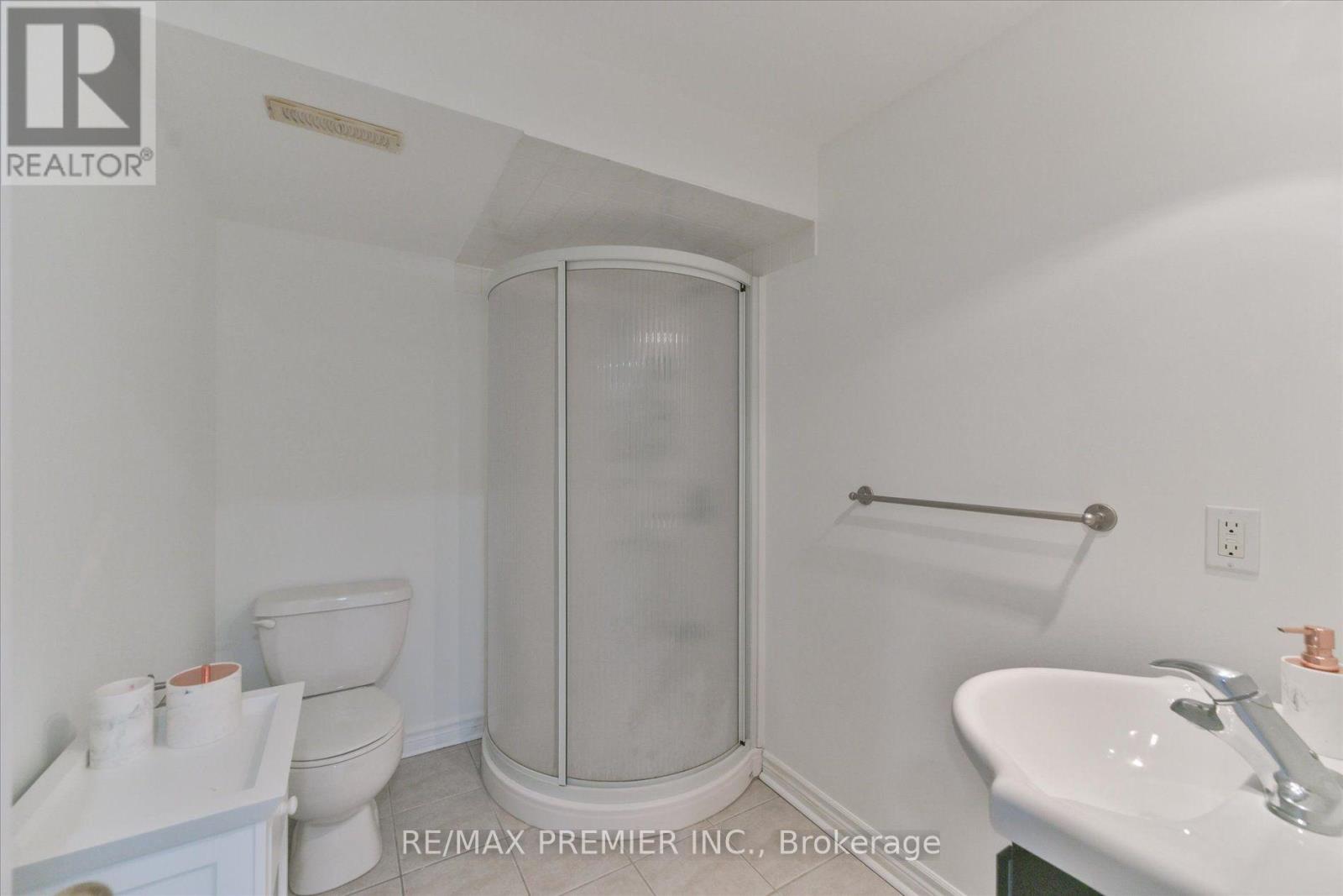 22 Lucerne Drive, Vaughan, ON photo 36