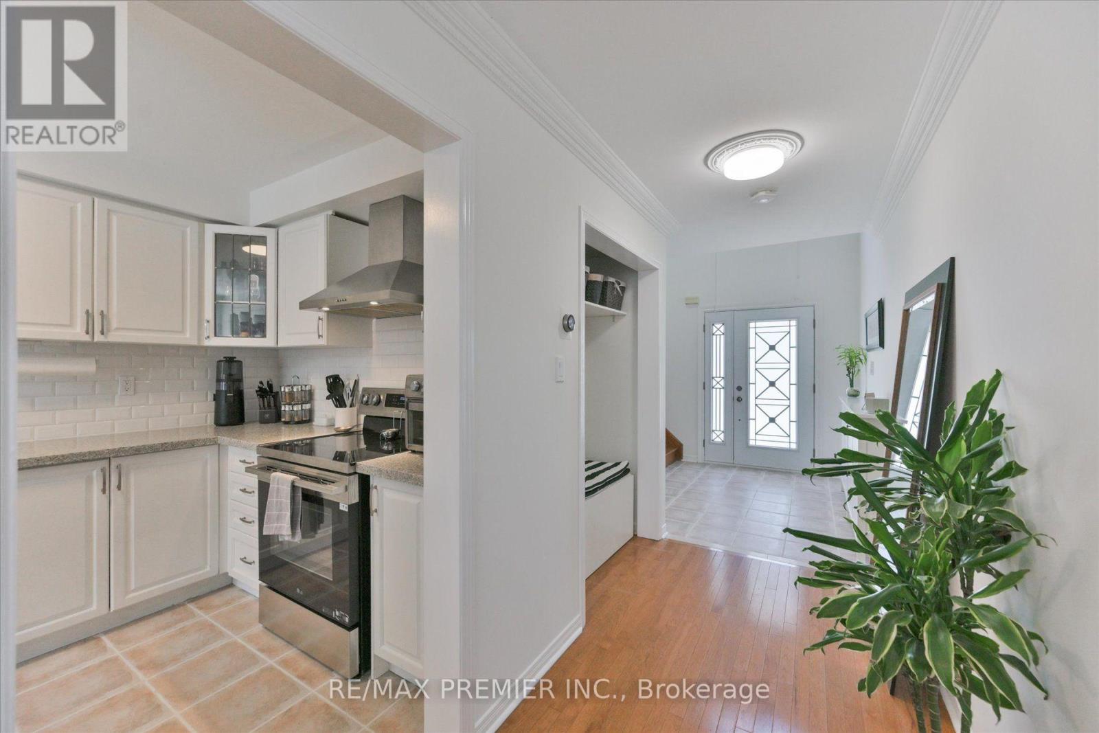 Photo of 22 LUCERNE DRIVE