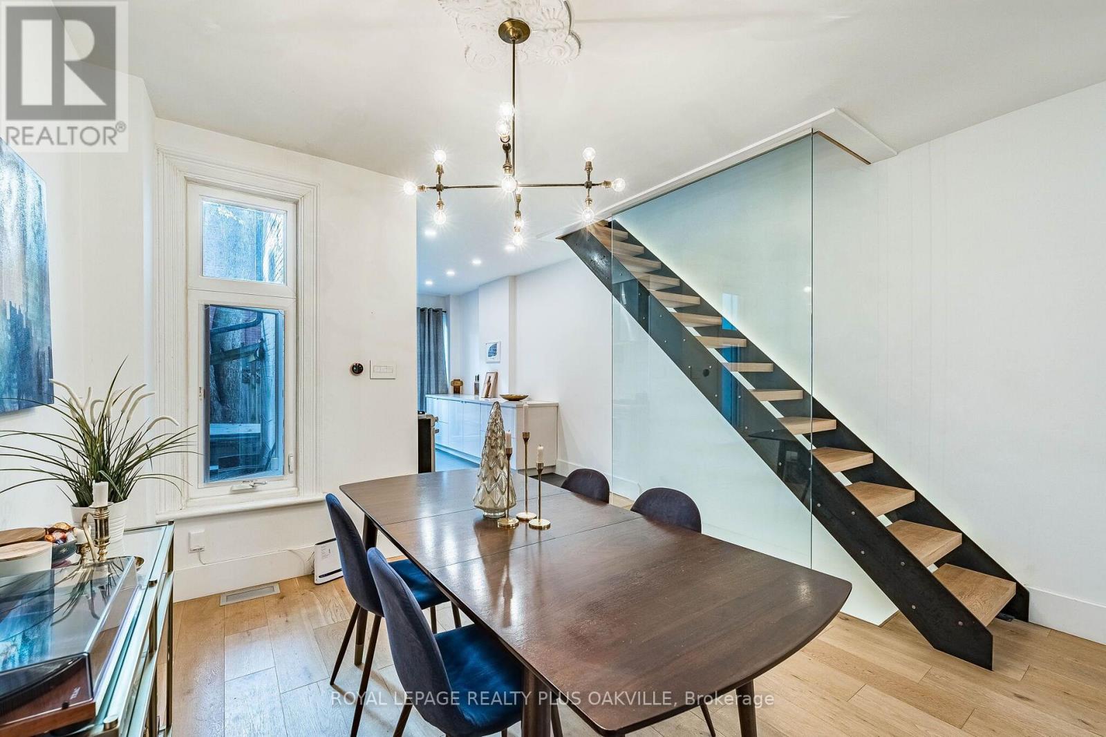 294 Logan Avenue, Toronto, ON photo 12