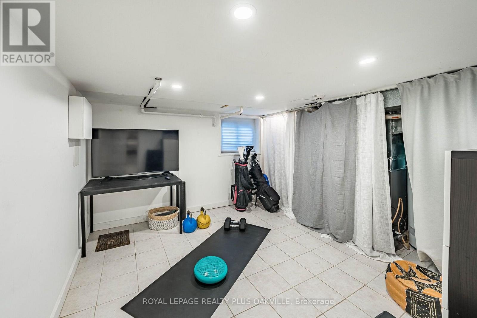 294 Logan Avenue, Toronto, ON photo 37