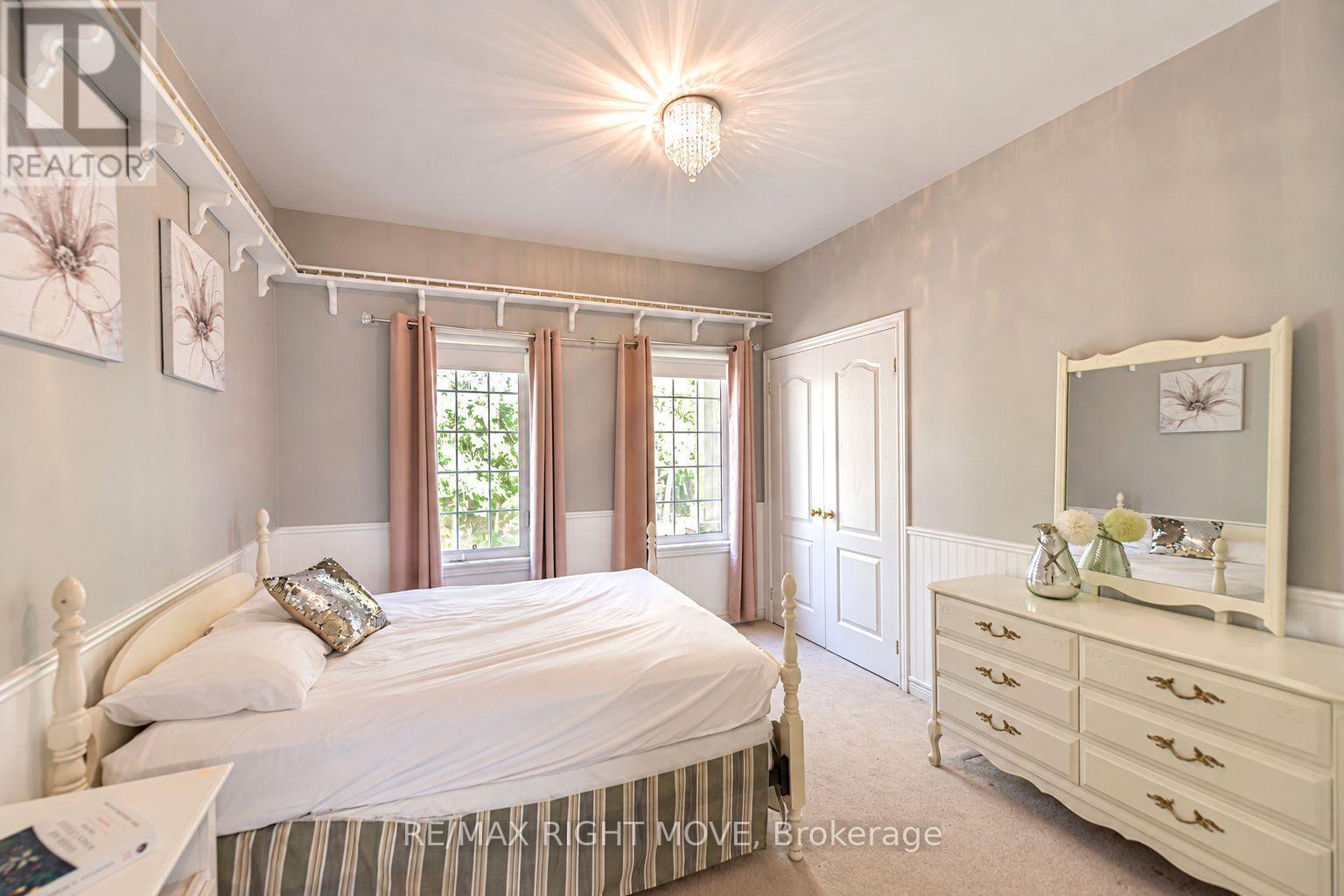 4200 Pine Valley Lane, Severn, ON photo 23
