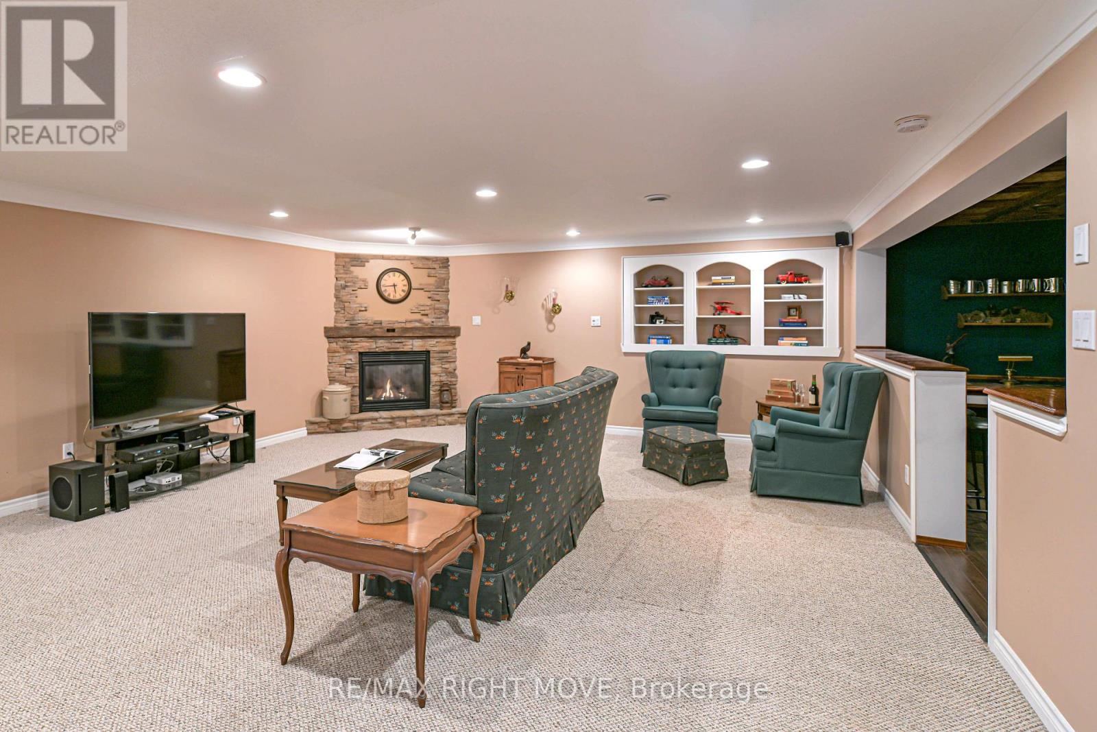 4200 Pine Valley Lane, Severn, ON photo 28