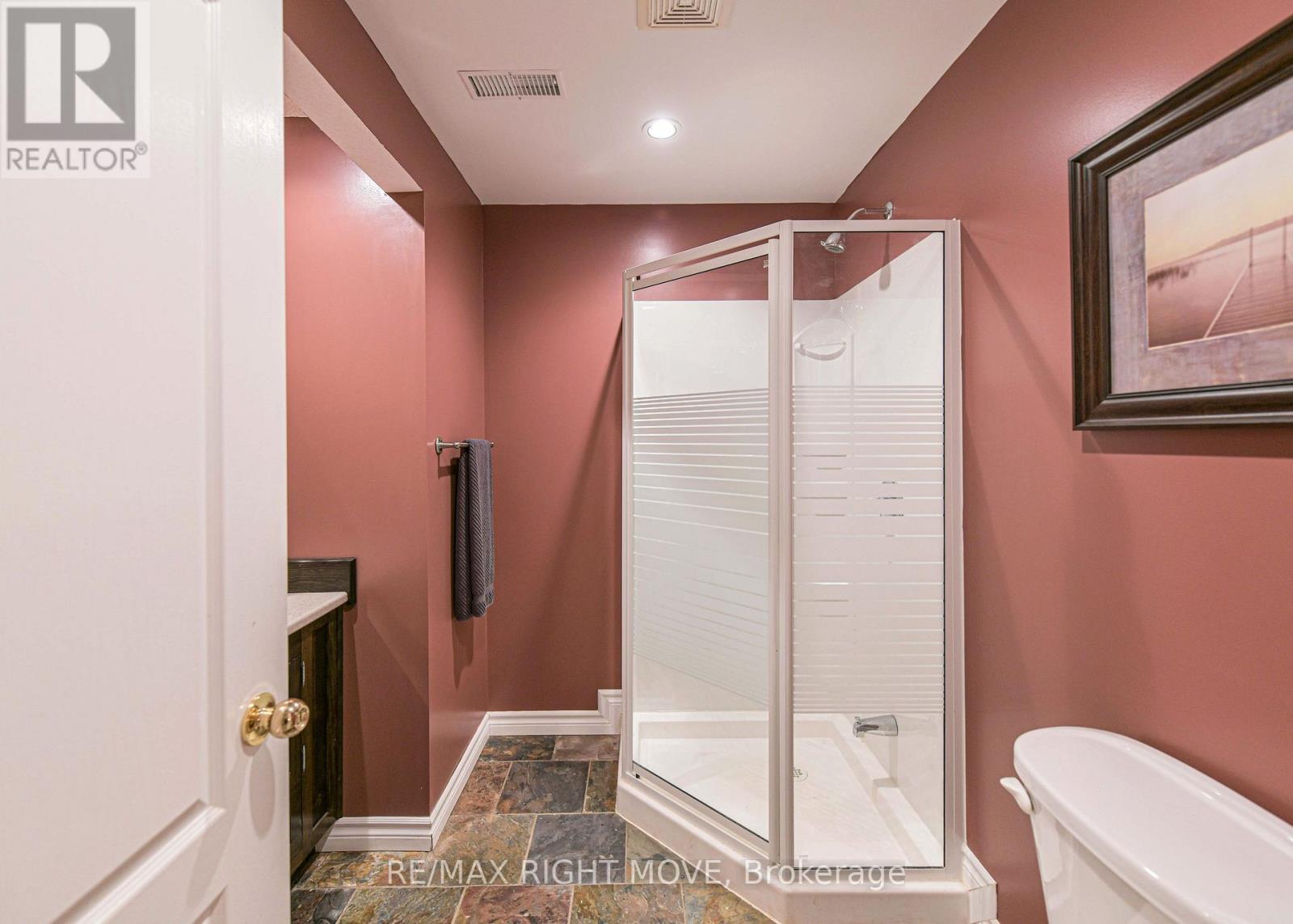 4200 Pine Valley Lane, Severn, ON photo 36
