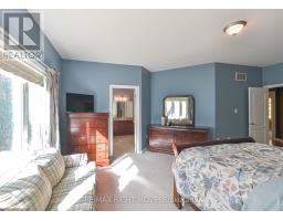 Bathroom - 4200 Pine Valley Lane, Severn, ON L3V6H2 Photo 20
